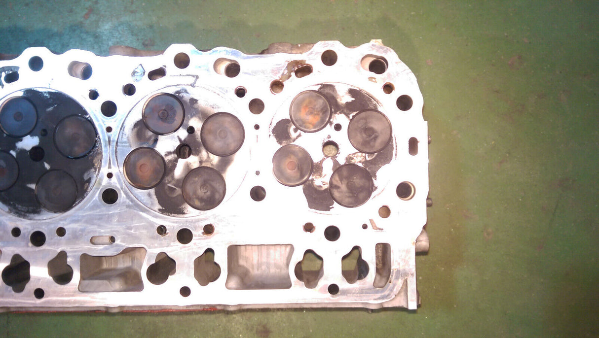97779578 97320788 01-04 2001-04 LB7 DURAMAX 6.6 6.6L RH PASSENGER CYLINDER HEAD