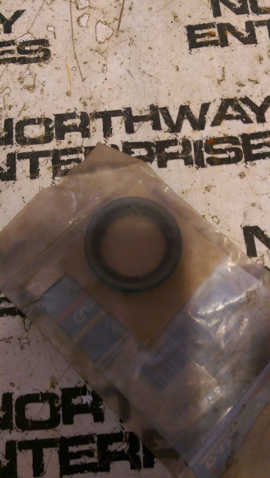 CNH 1961753C1 SEAL