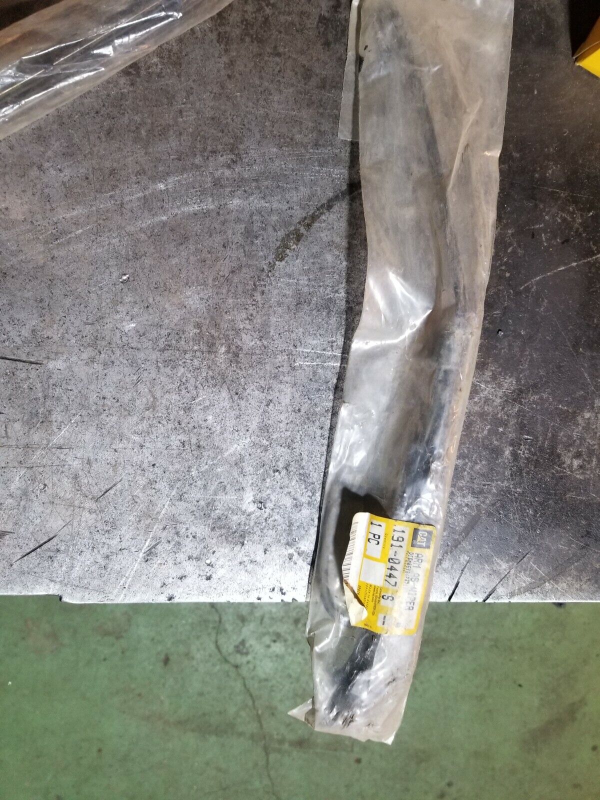 191-0447: ARM ASSEMBLY-WIPER