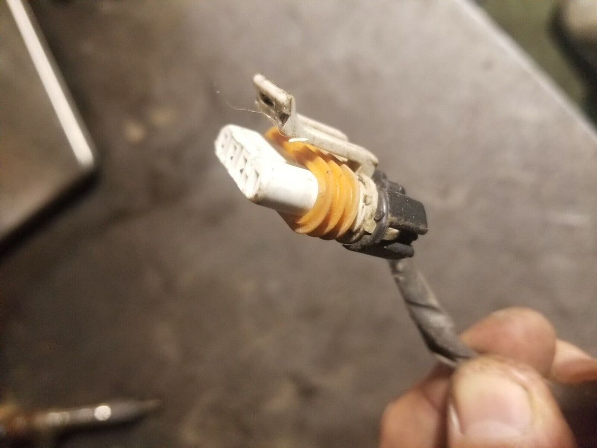 4 pin 3 wire LML Duramax Engine Harness Pigtail