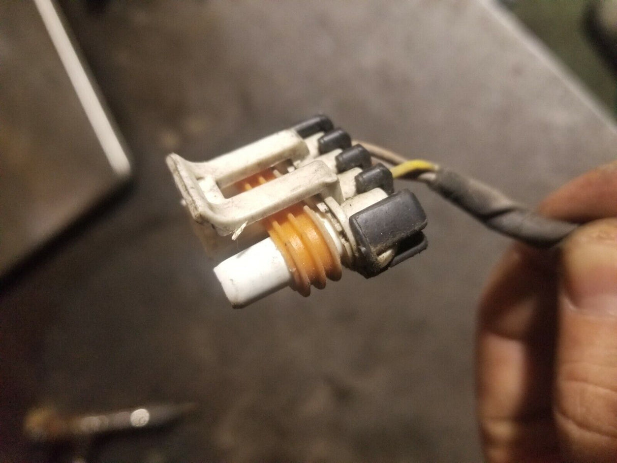 4 pin 3 wire LML Duramax Engine Harness Pigtail