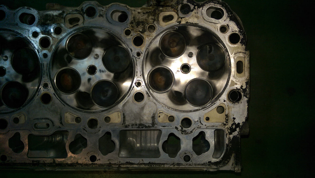 97779578 97320788 01-04 2001-04 LB7 DURAMAX 6.6 6.6L RH PASSENGER CYLINDER HEAD