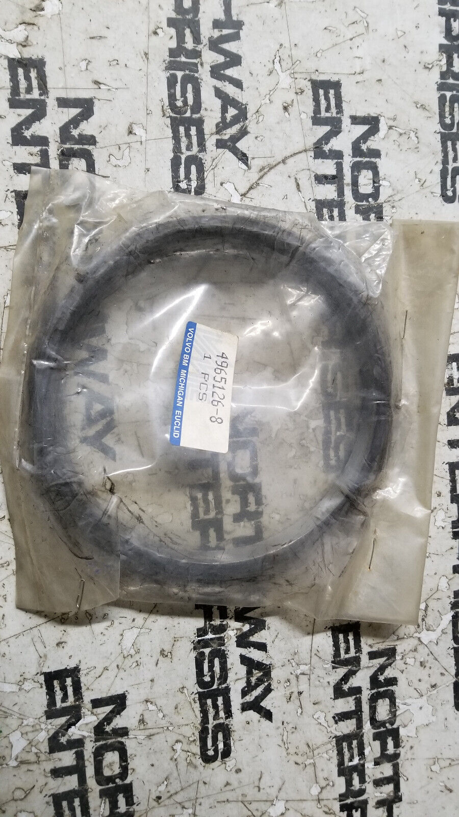 VOLVO 4965126 VOE4965126 SEAL