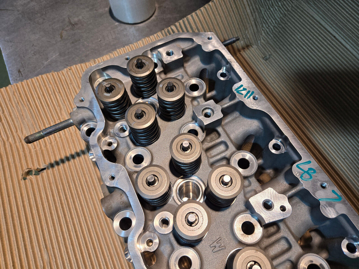 REMAN LB7 6.6L DURAMAX CYLINDER HEAD LH / DRIVERS SIDE REF1211