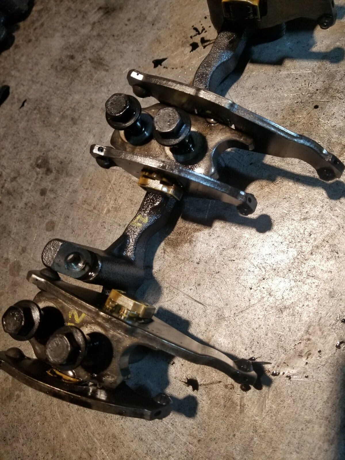 1880400C1 2007-2010 Ford F-250 6.4L Diesel Valve Rocker Arm Assembly w/rail