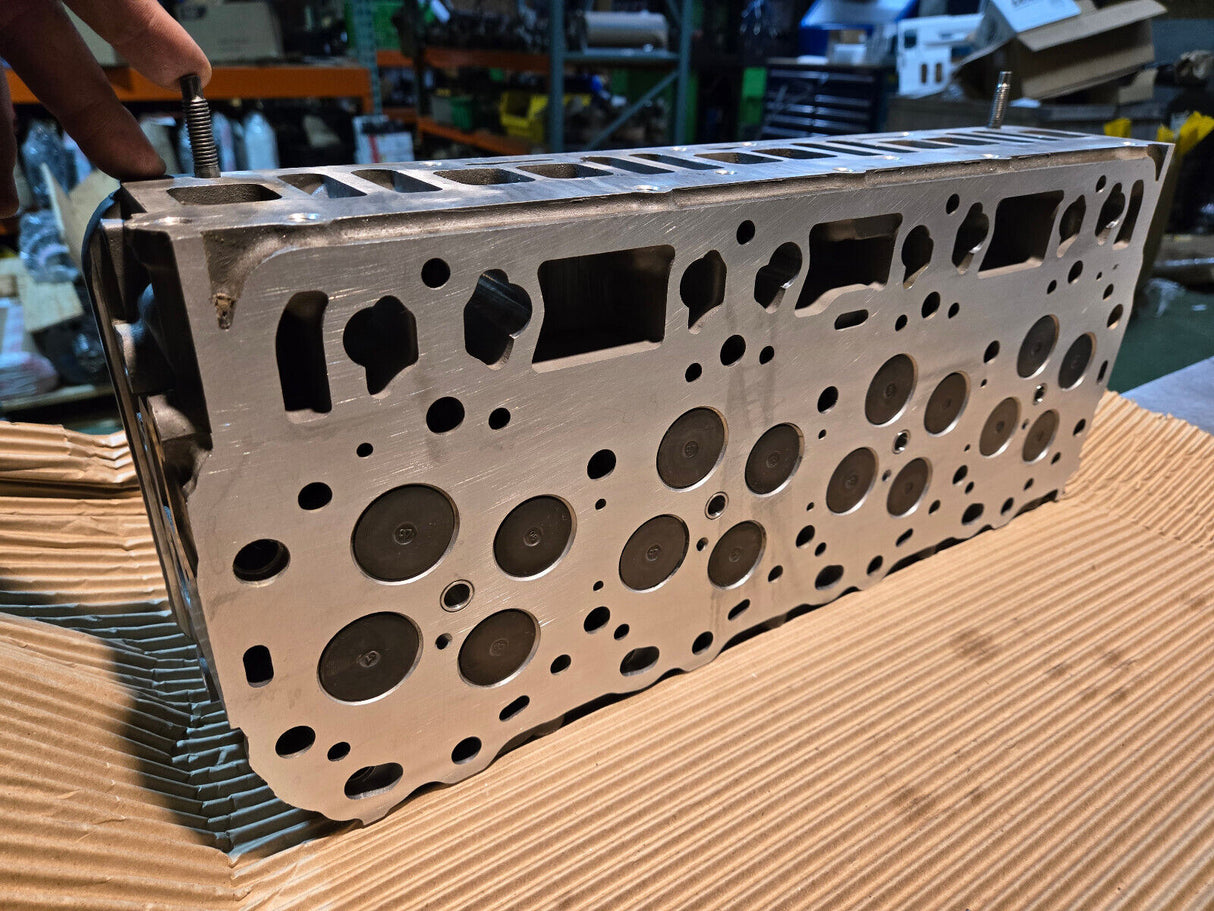 REMAN LB7 6.6L DURAMAX CYLINDER HEAD LH / DRIVERS SIDE REF1211