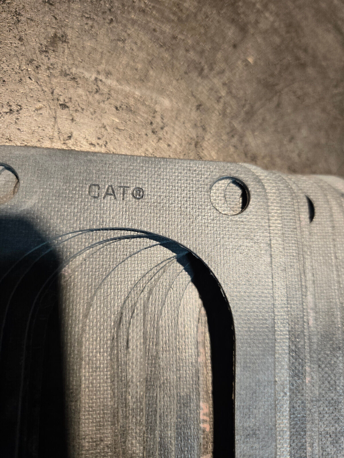 LOT OF 37 - CATERPILLAR 5S-6735 0.79mm Thick Cylinder Head Cover Gasket 5S6735