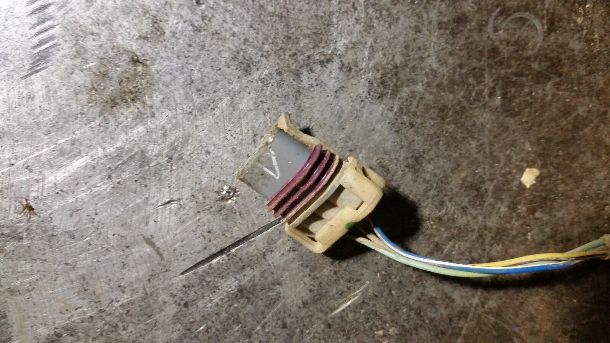 3 WIRE Duramax Engine Harness Pigtail white 3 pin