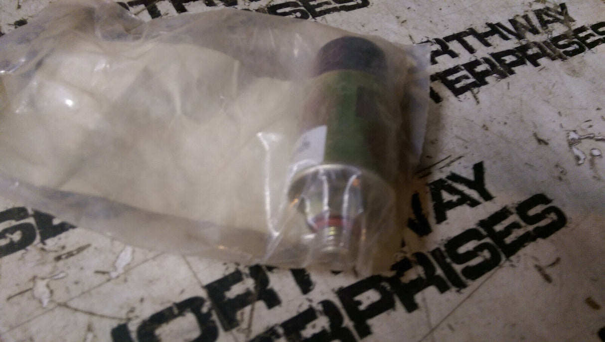 32008138 BRADEN CARCO PACCAR 107275 PRESSURE SWITCH