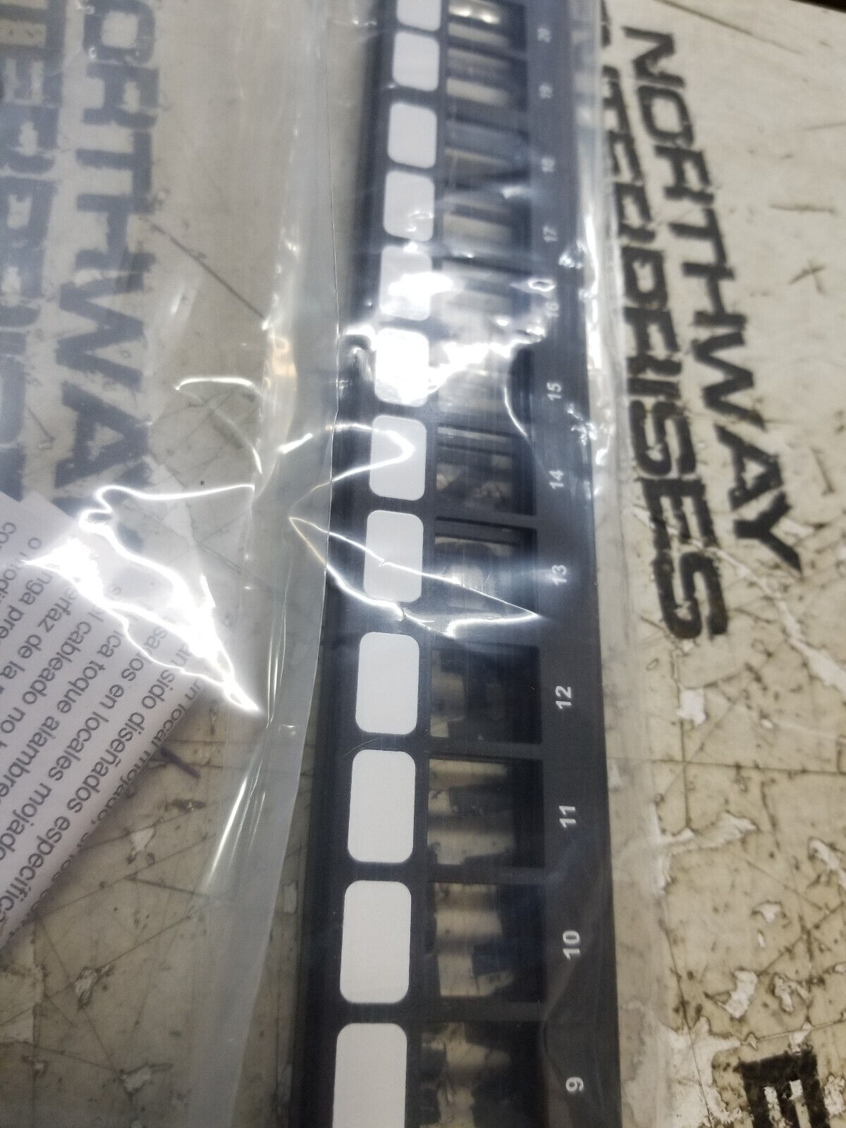 Leviton 132-49255-H24 Quickport Patch Panel 24 Port 1RU w Cable Management Bar