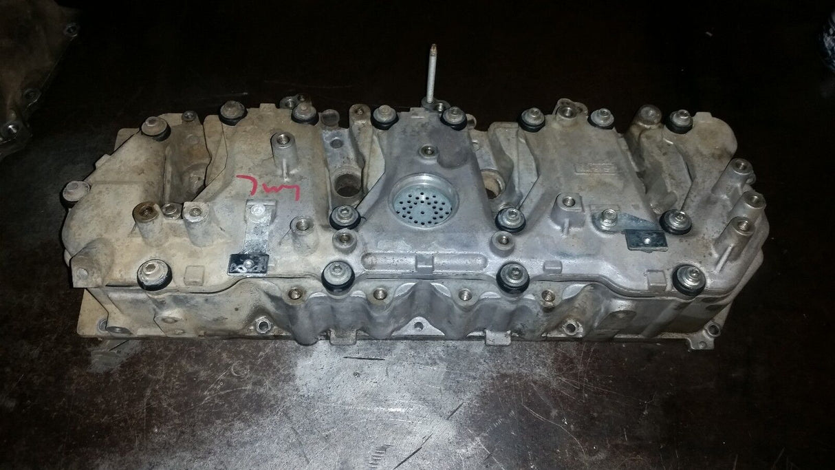 011 012 2011-2015 DURAMAX 6.6 6.6L DIESEL LML VALVE COVER & SPACER LH DRIVER