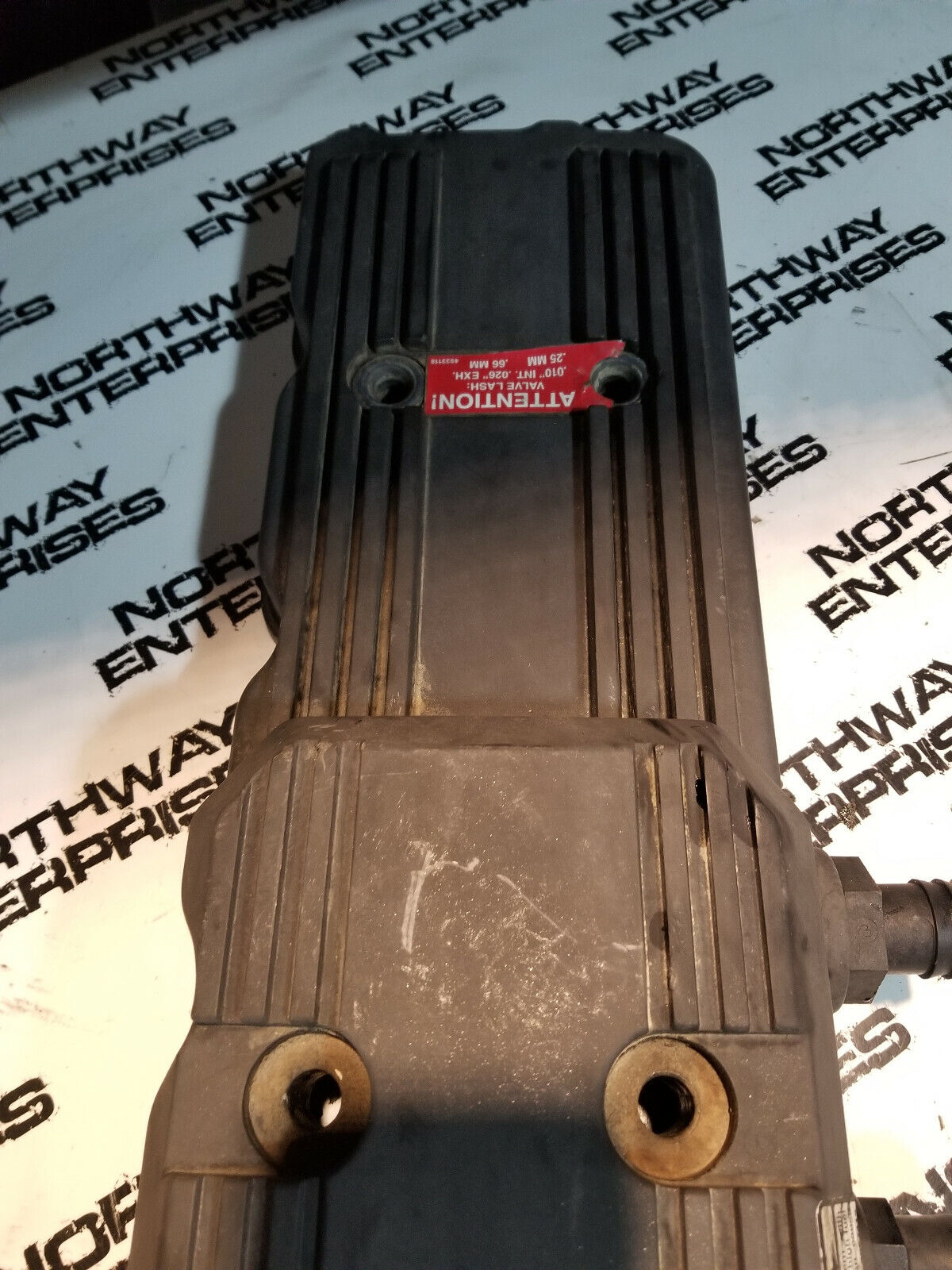 Dodge Ram 5.9L Cummins USED VALVE COVER ASSEMBLY 2005-07 4931453 4931454 RE0562