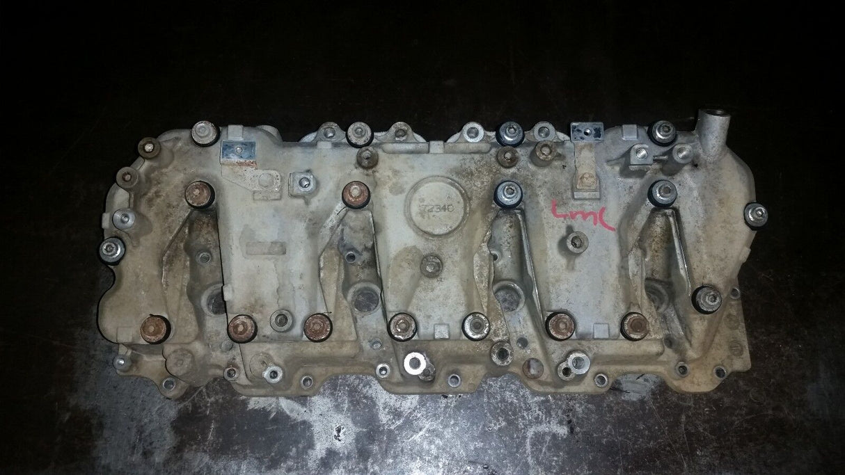 2011-2015 DURAMAX 6.6 6.6L DIESEL LML VALVE COVER & SPACER RH PASSENGER