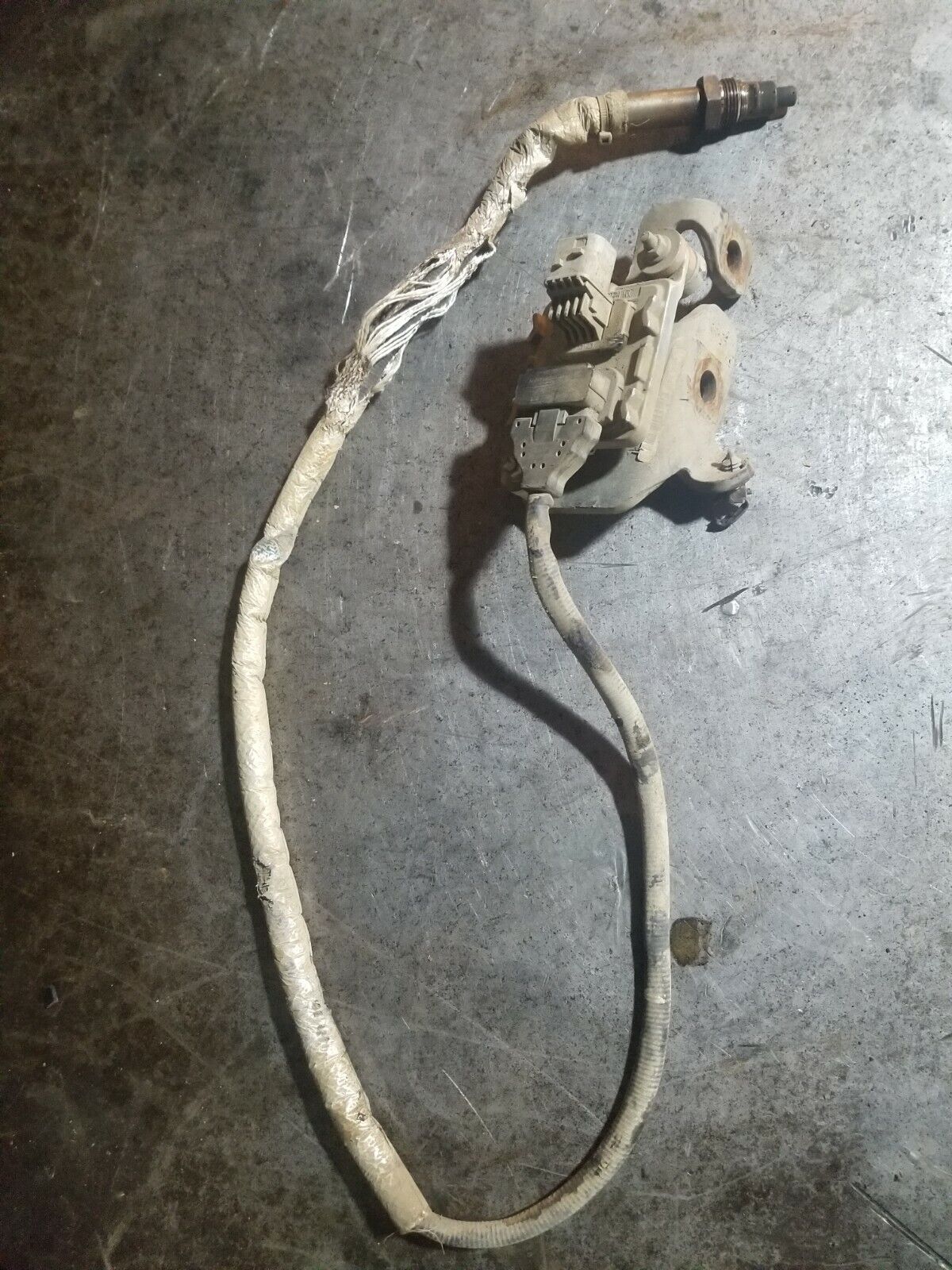 Nitrogen Oxide Nox Sensor for CUMMINS 2872948 High-Temperature Sensor