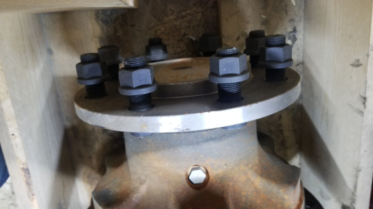 Bobcat T750 Final Drive Motor 8 Bolt - Brand New 7299301