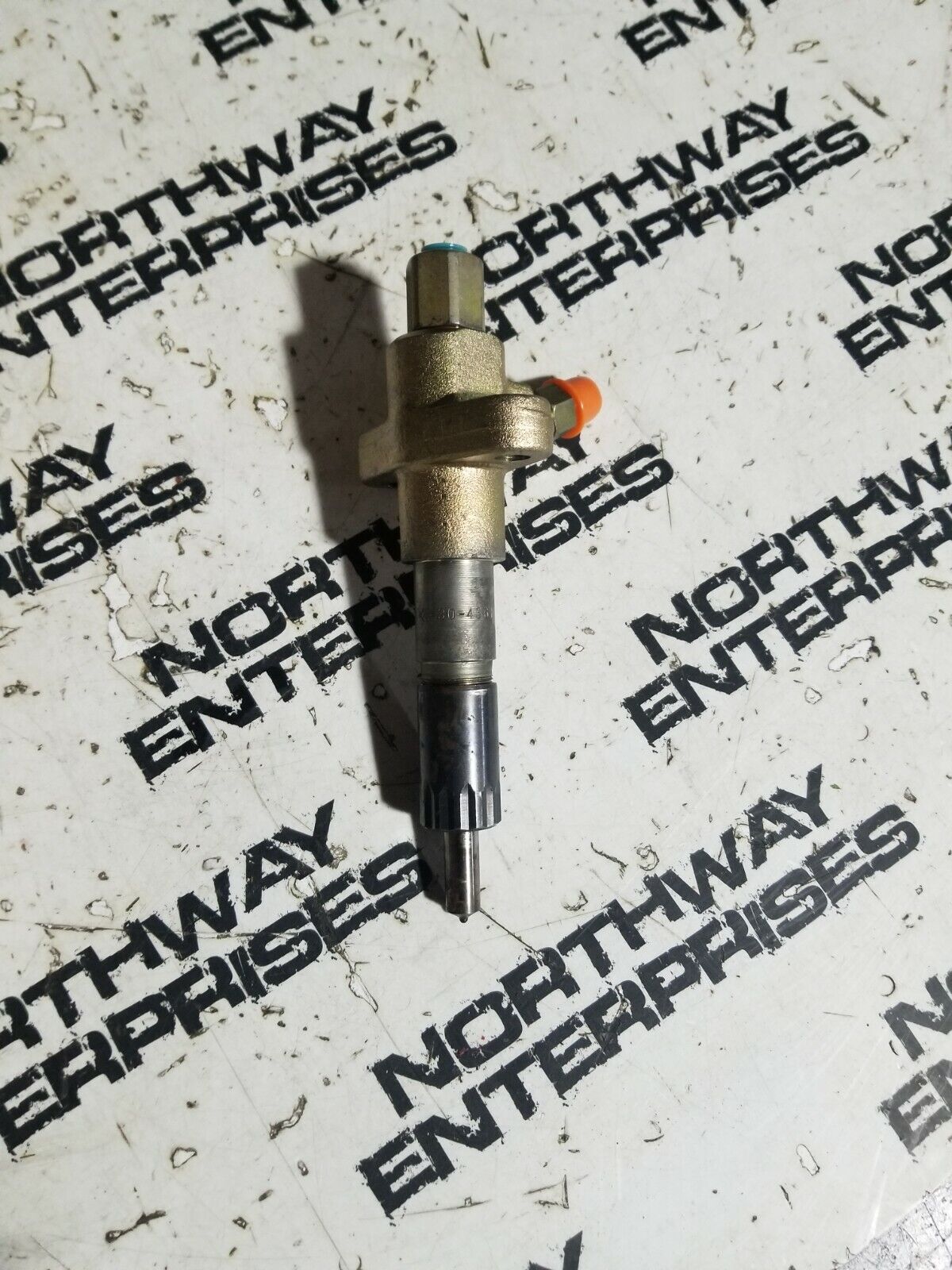 9430615287 1050304361 105030-4361 8970161471 NEW OUT OF BOX FUEL INJECTOR