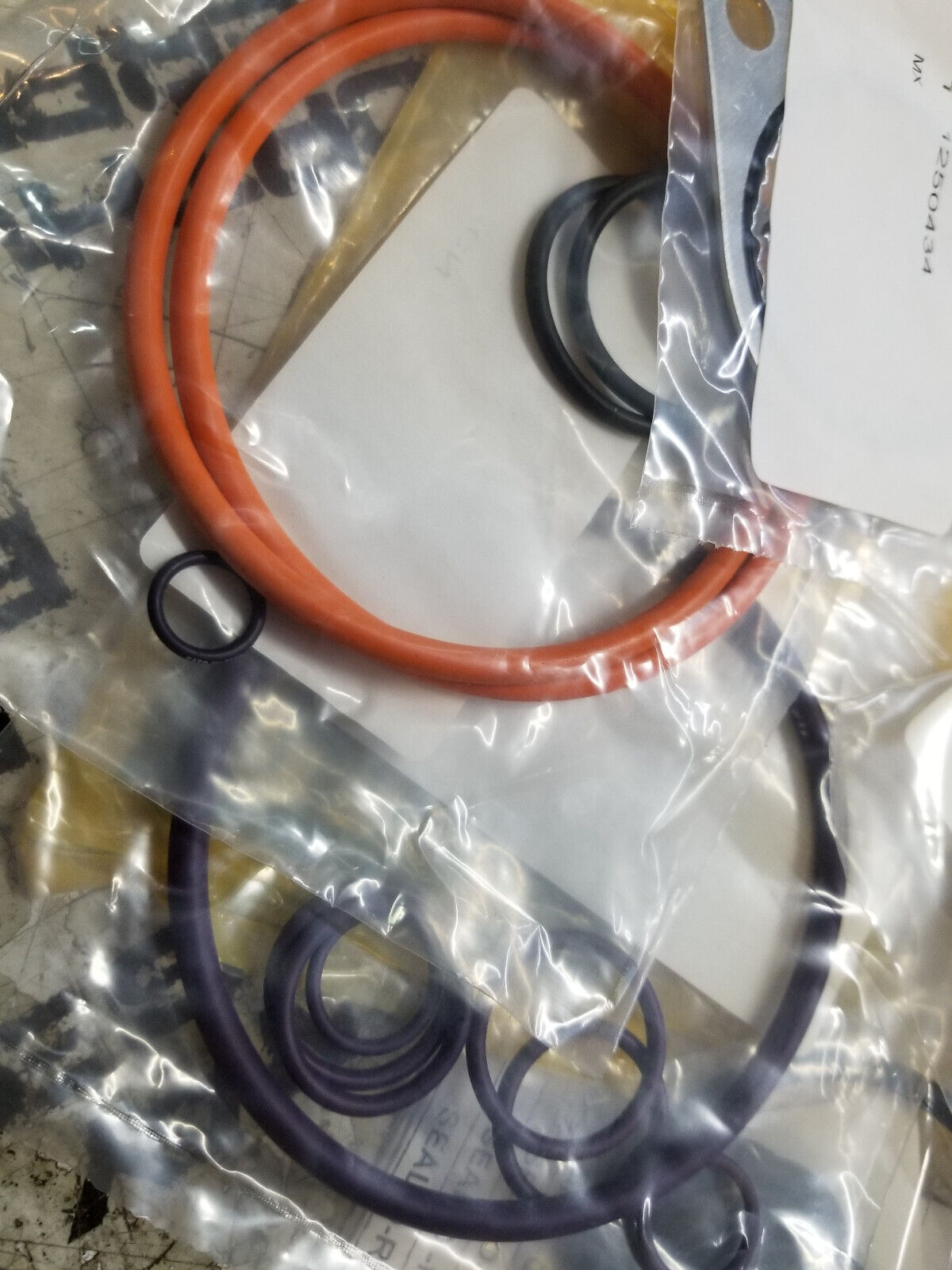 492-6527: KIT-OIL COOLER & LINES 4926527