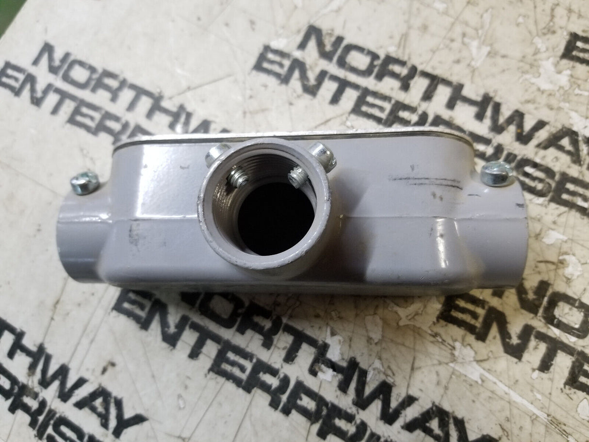 E121488 CONDUIT T OUTLET TYPE T 2" w/COVER