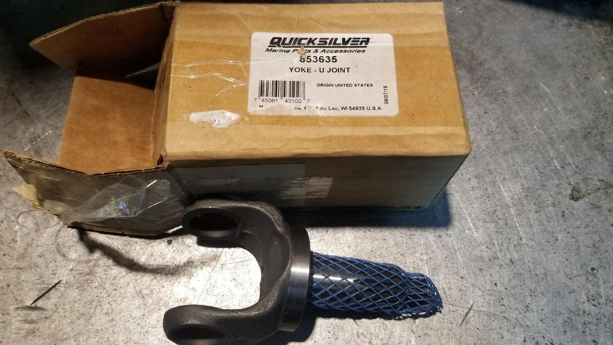 Mercury Mercruiser Quicksilver 853635 Yoke-U Joint