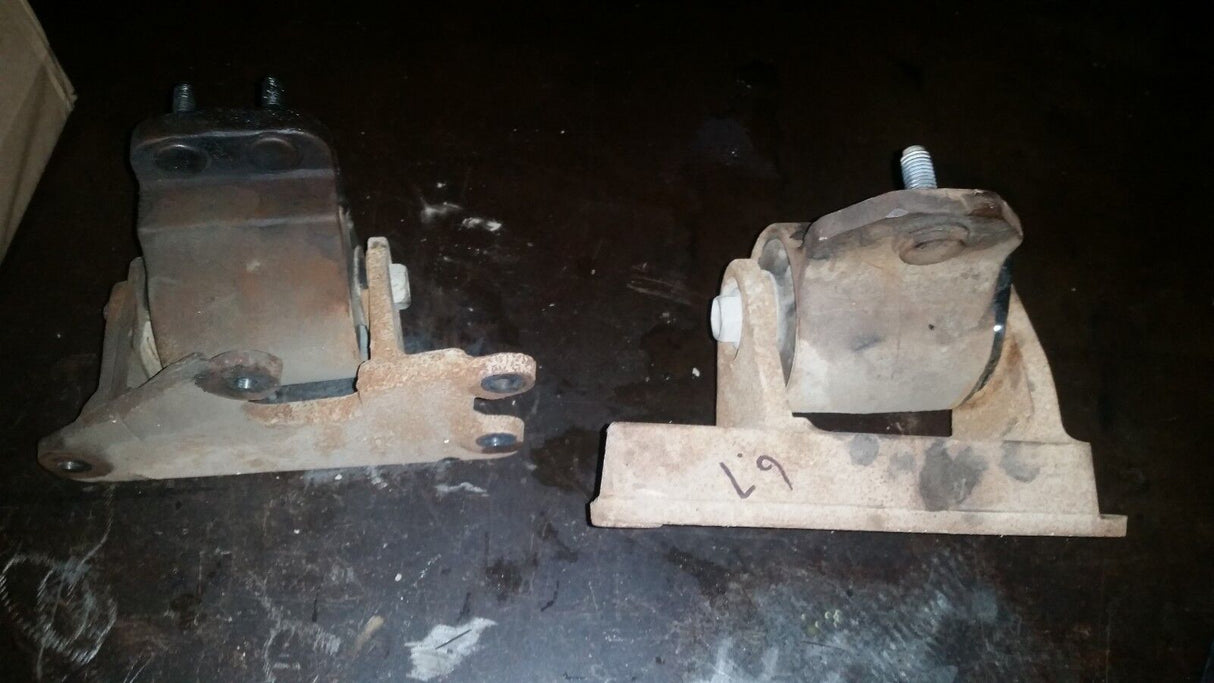 011 2011 6.7 6.7L Ford Powerstroke Engine Mounts