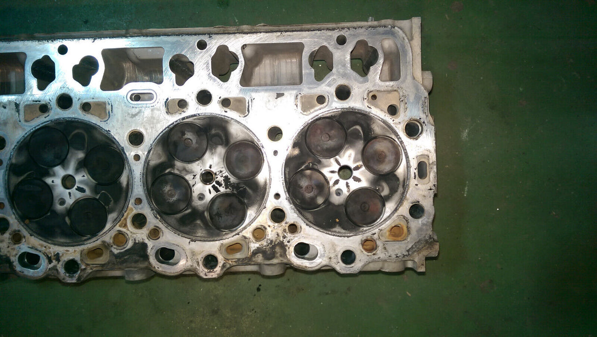 97779578 97320788 01-04 2001-04 LB7 DURAMAX 6.6 6.6L LH Drivers CYLINDER HEAD