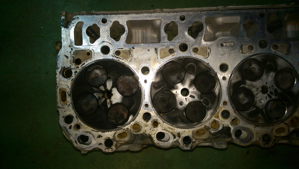 97779578 97320788 01-04 2001-04 LB7 DURAMAX 6.6 6.6L LH Drivers CYLINDER HEAD