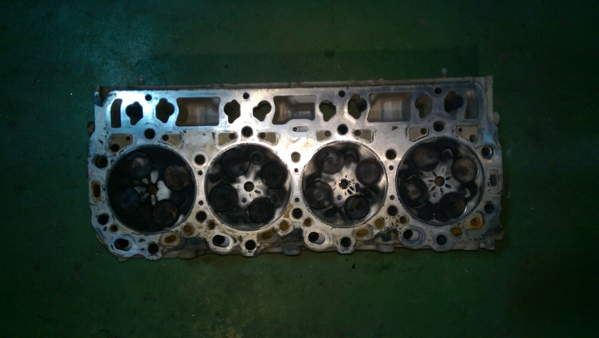 97779578 97320788 01-04 2001-04 LB7 DURAMAX 6.6 6.6L LH Drivers CYLINDER HEAD