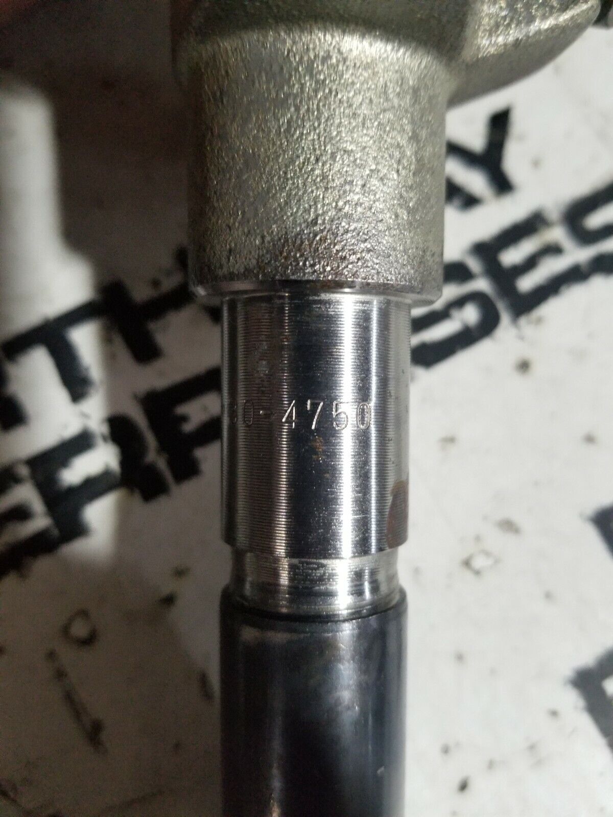 105030-4750 ZEXEL 9 430 615 291 BOSCH 8971348410 NOZZLE-HOLDER