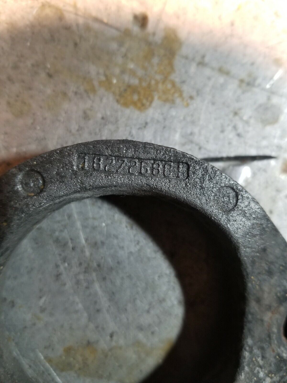 1827268C1 INTERNATIONAL 7.3L EXHAUST FLANGE ADAPTER