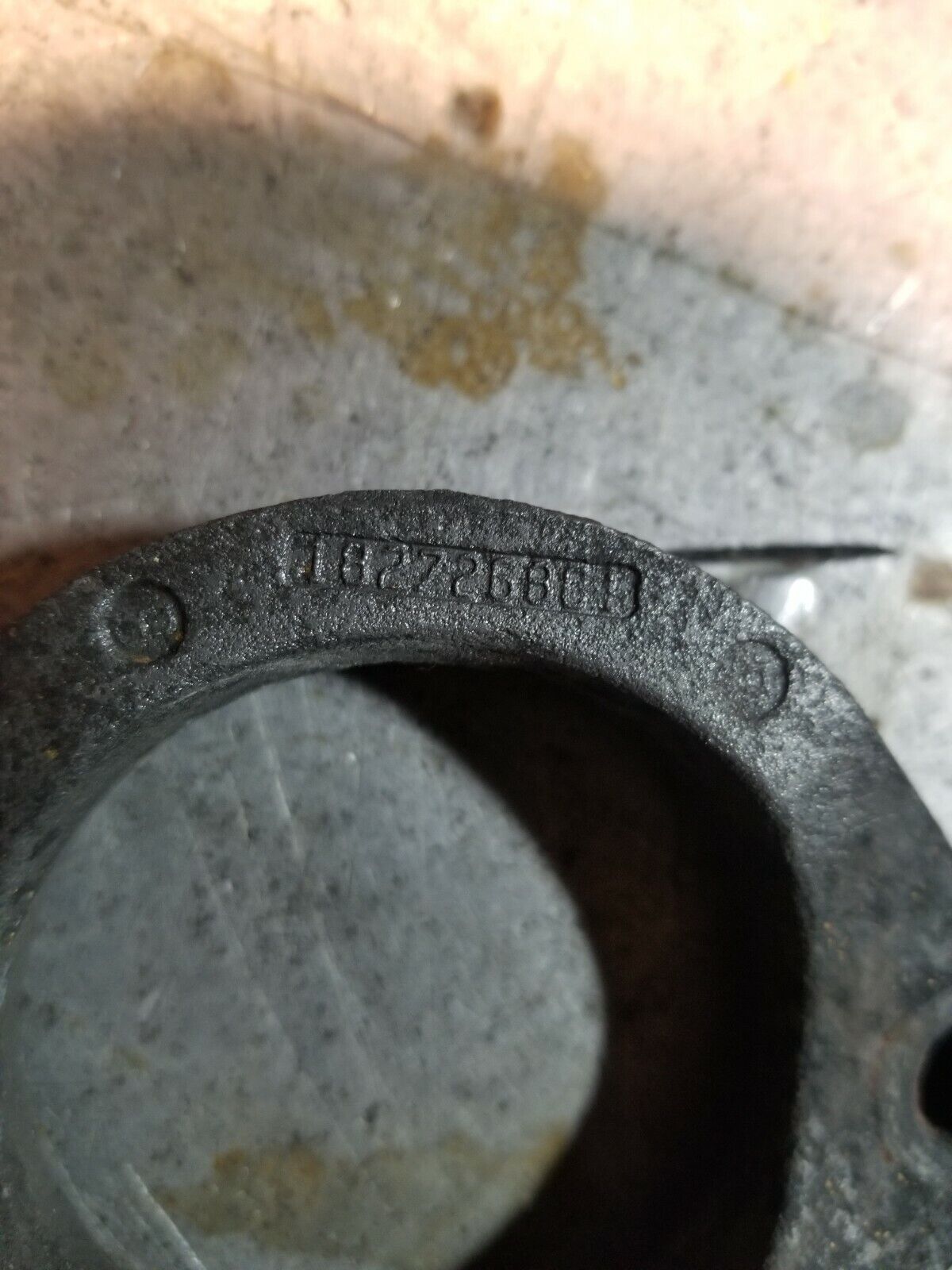 1827268C1 INTERNATIONAL 7.3L EXHAUST FLANGE ADAPTER