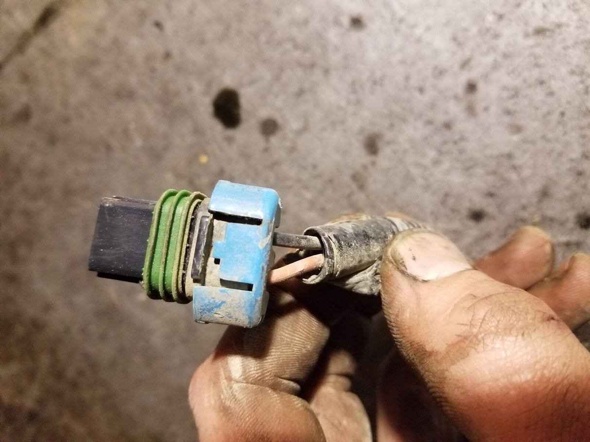 2 PIN 6.7L CUMMINS ENGINE HARNESS PIGTAIL