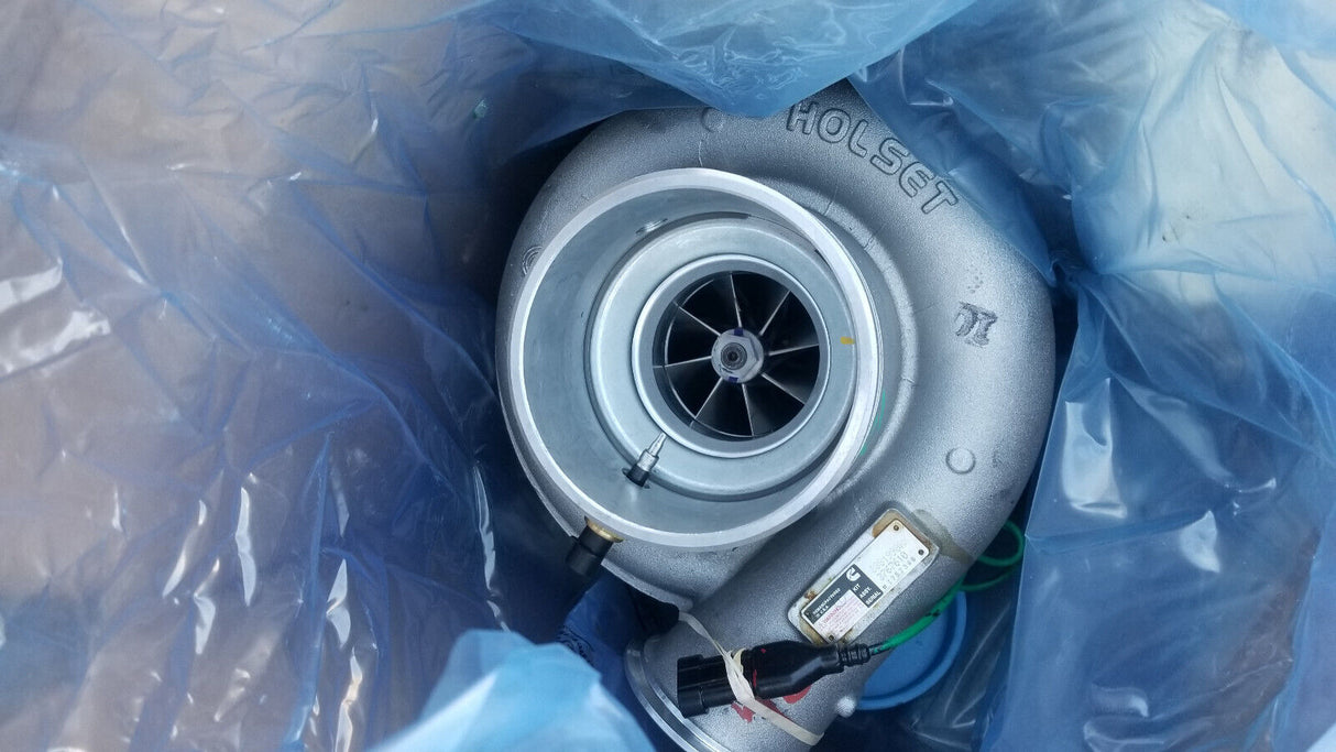 2881998RX 3767610 CUMMINS ISX HE561VE TURBOCHARGER, OEM HOLSET BRAND NEW NO CORE