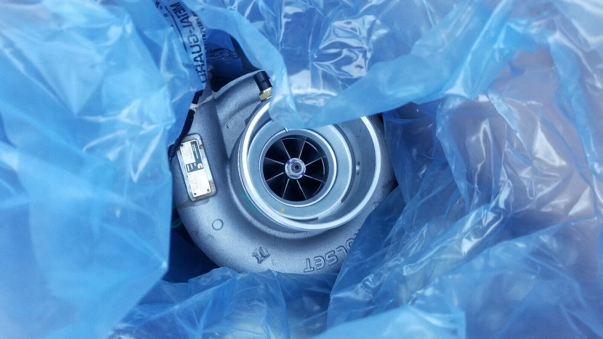 2881998RX 3767610 CUMMINS ISX HE561VE TURBOCHARGER, OEM HOLSET BRAND NEW NO CORE