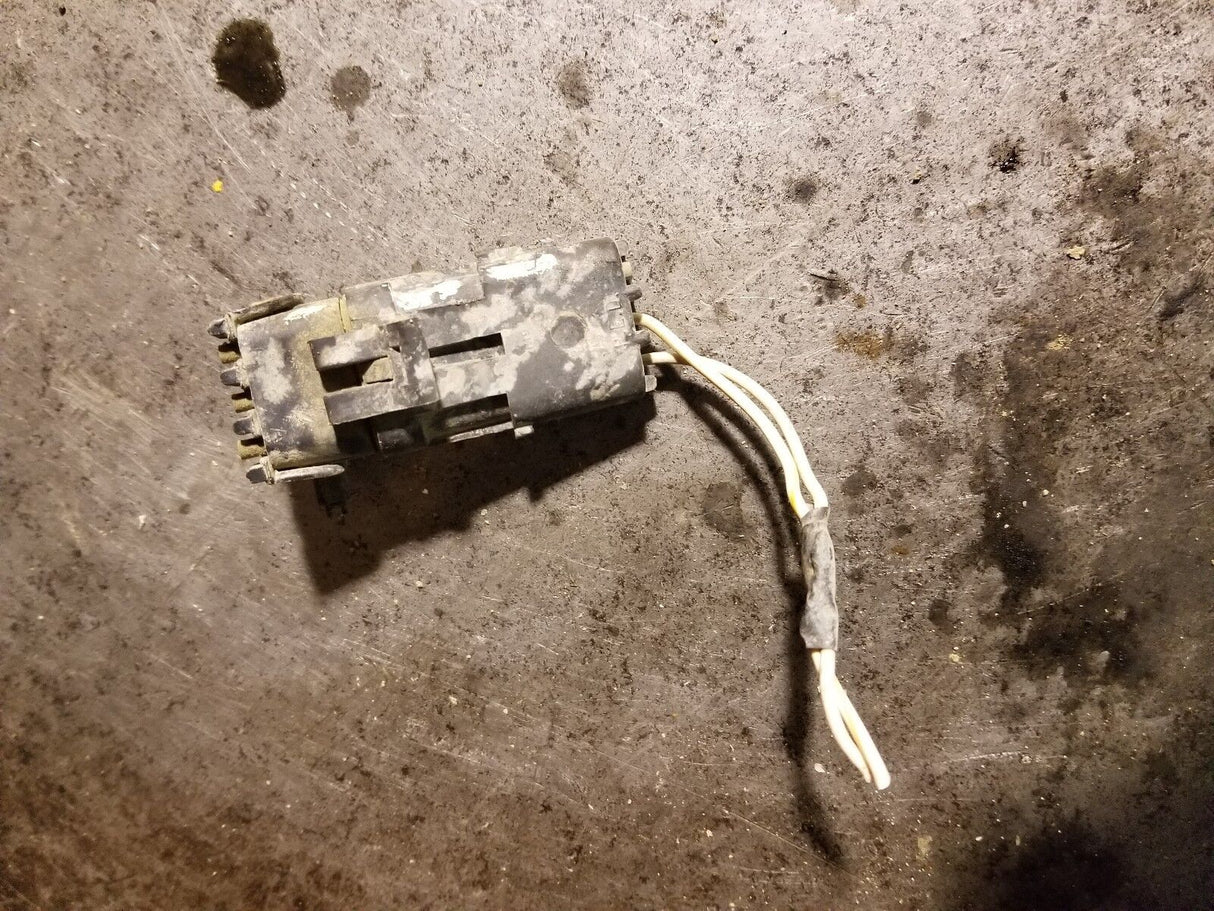 2 WIRE 6.7L CUMMINS ENGINE HARNESS PIGTAIL