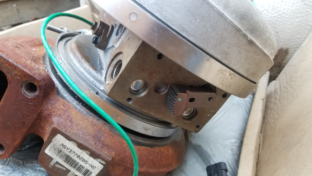 4309076RX 3774601 CUMMINS ISX HE561VE TURBOCHARGER, OEM HOLSET BRAND NEW NO CORE