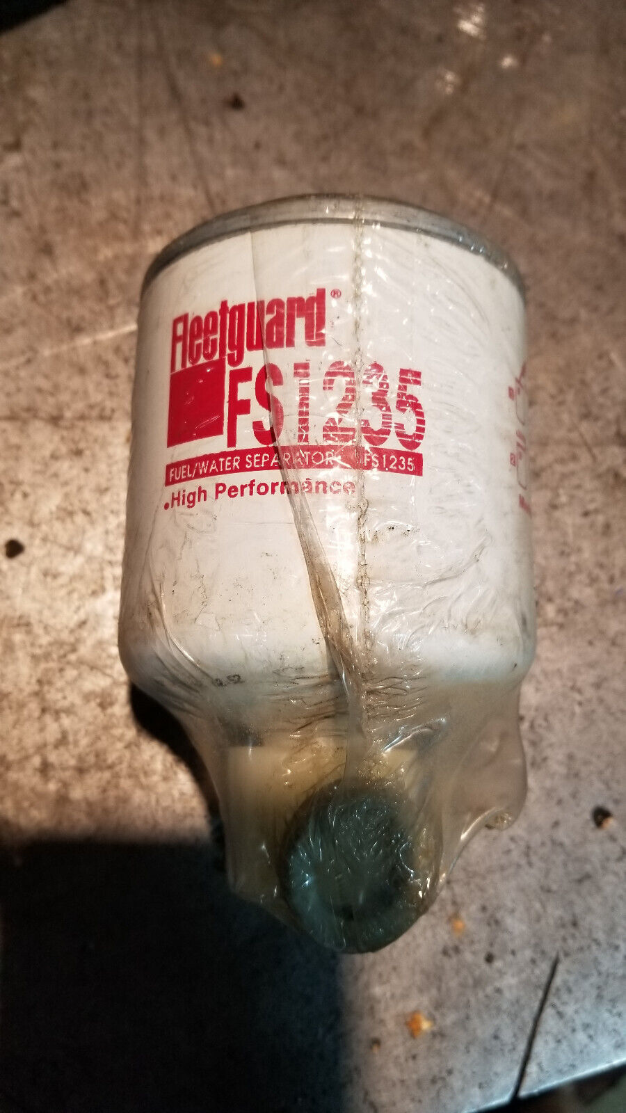 FS1235 FLEETGUARD Fuel Filter W/ Drain P6503, 33996, F55997, LFF8060, 86361