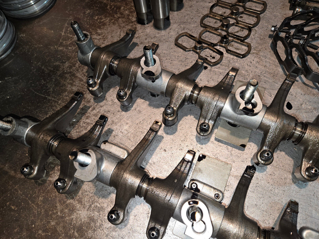 2011-2015 Chevy GMC 6.6 LML DURAMAX VALVETRAIN ROCKER ARMS LIFTERS REF8222