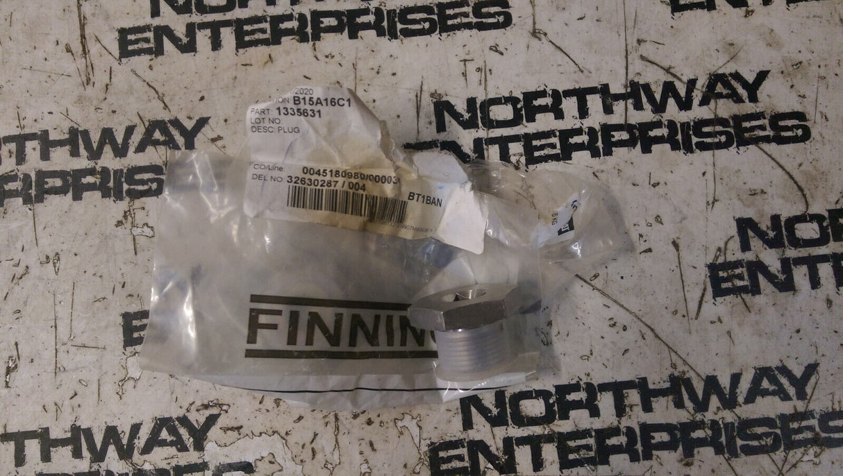 1335631 Caterpillar 133-5631 Drain Plug