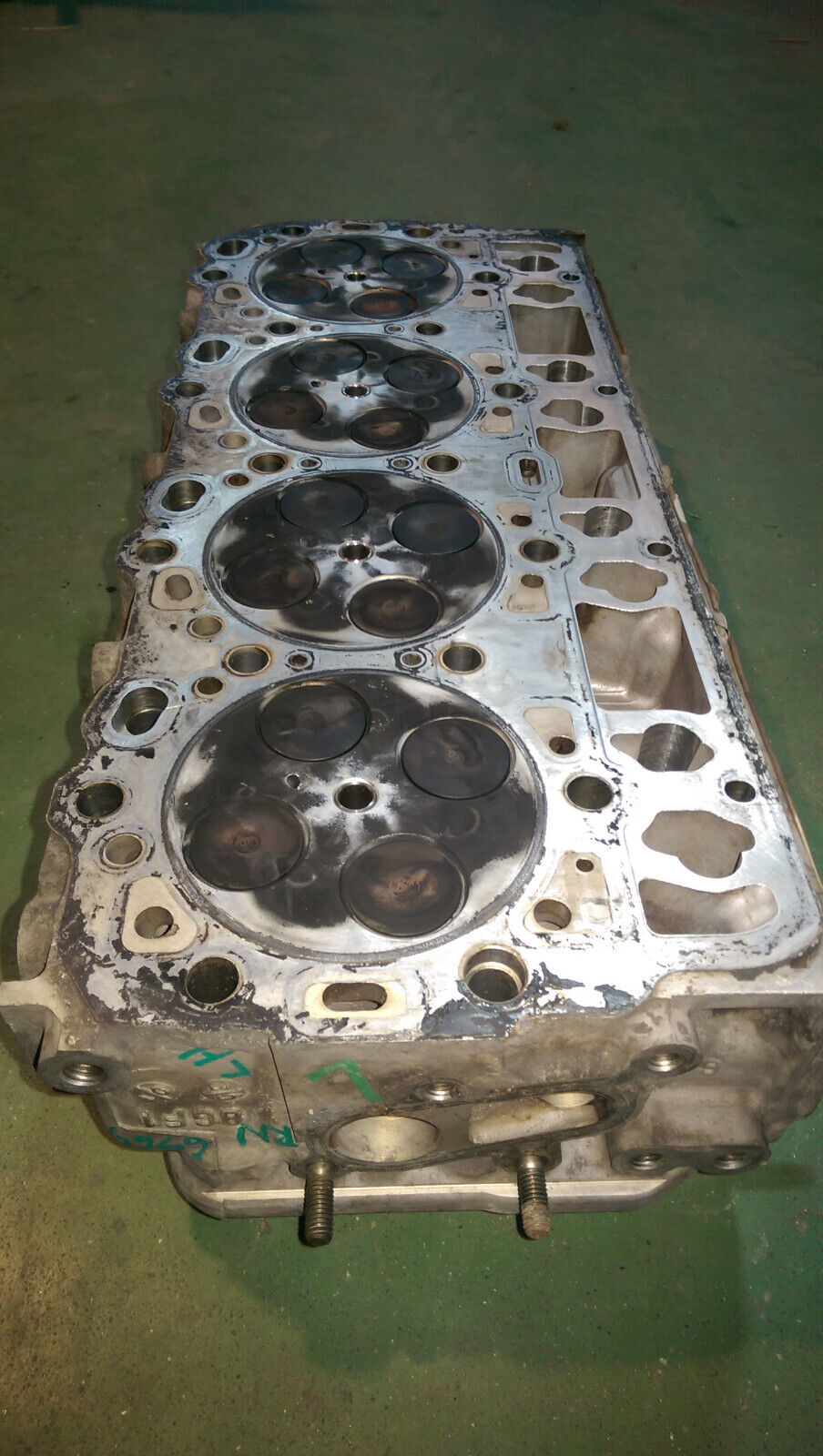 97779578 97320788 01-04 2001-04 LB7 DURAMAX 6.6 6.6L LH Drivers CYLINDER HEAD
