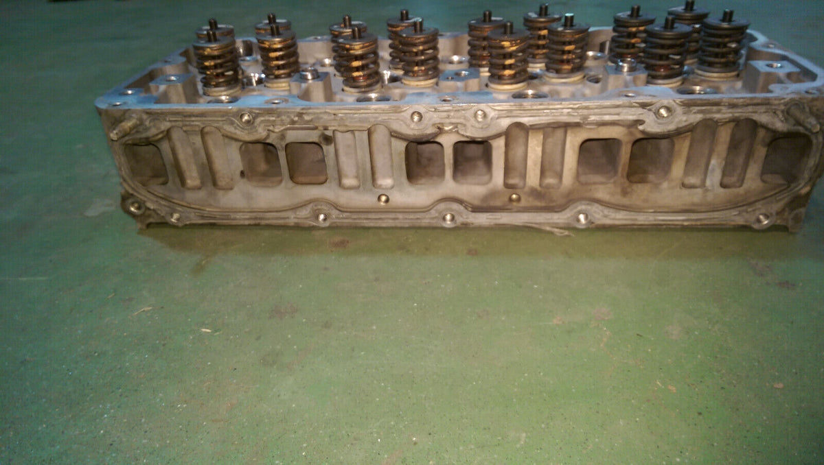 97779578 97320788 01-04 2001-04 LB7 DURAMAX 6.6 6.6L LH Drivers CYLINDER HEAD