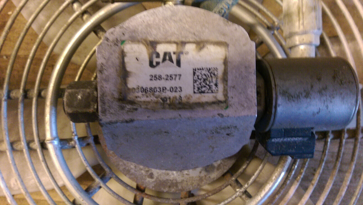 USED 258-2577: 14.53Cc Displacement Fan Motor 2582577