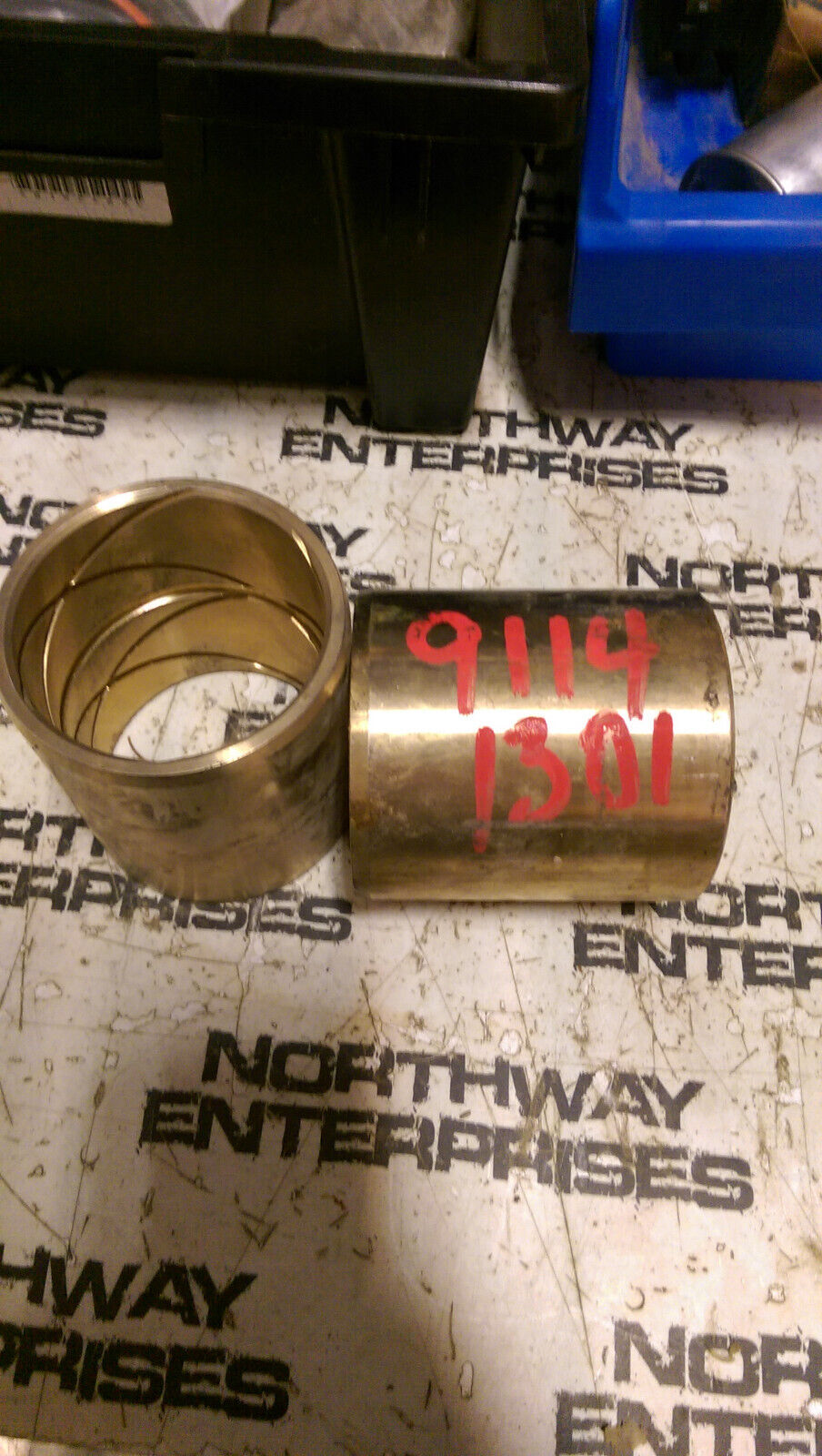 JLG 9114-1301 BUSHING SET OF 2 BUSHINGS