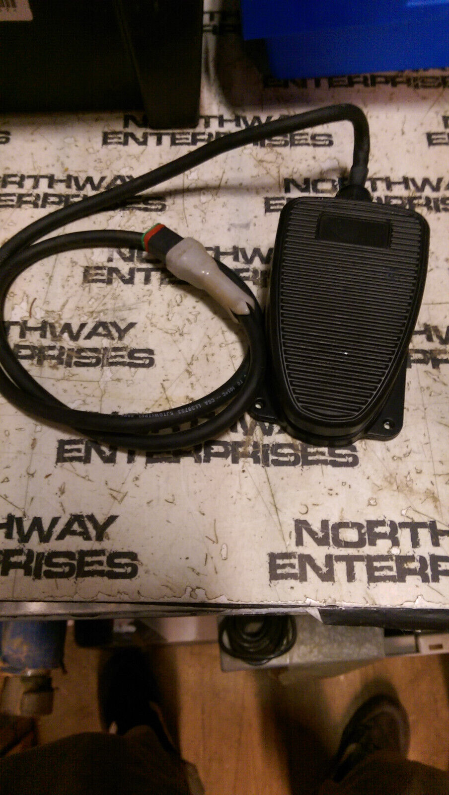 Foot Switch Assembly 228466 for Genie S-40 S-45 S-80 S-85 Z-60/34
