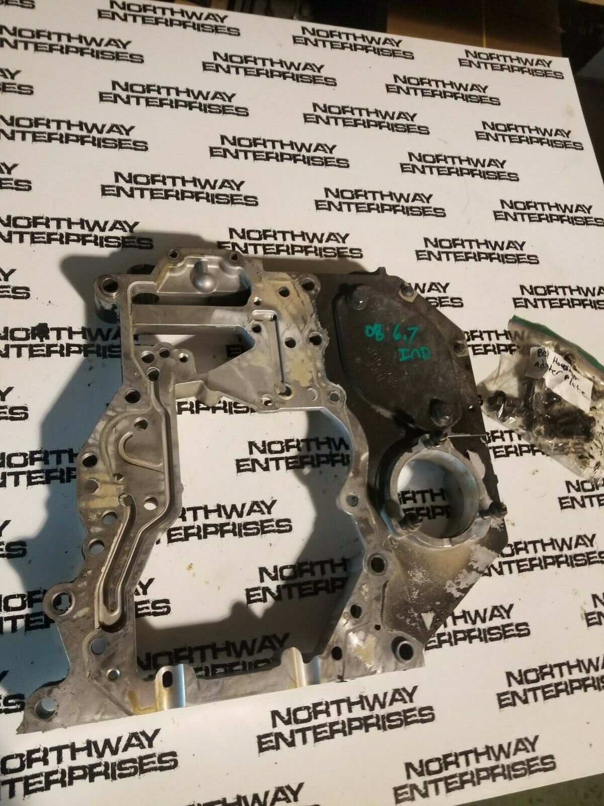 4936418 Cummins QSB 6.7 Front Engine Cover 4936423