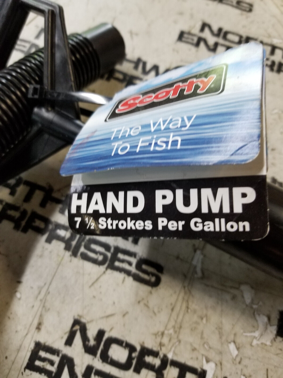 Scotty Hand Pump Kayak c/w Hose 21" Long 545