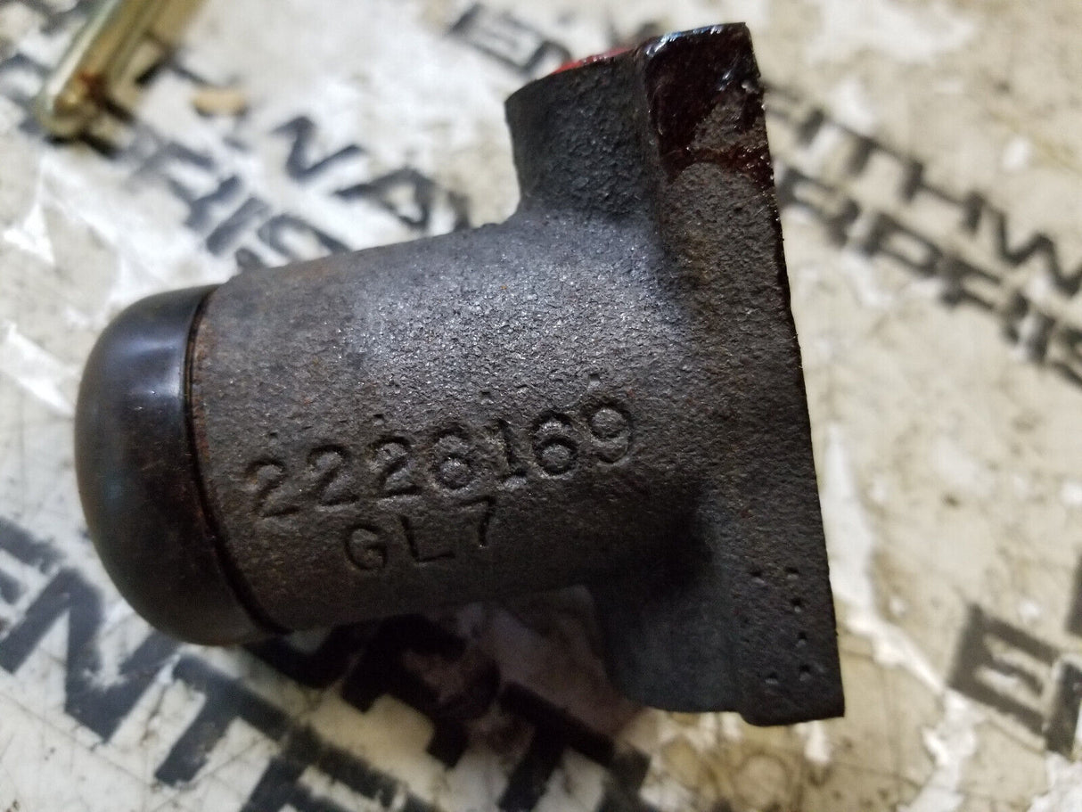 CASE CNH 2226169 A51976 Brake Wheel Slave Cylinder A51976 Fits Case 450B 450C
