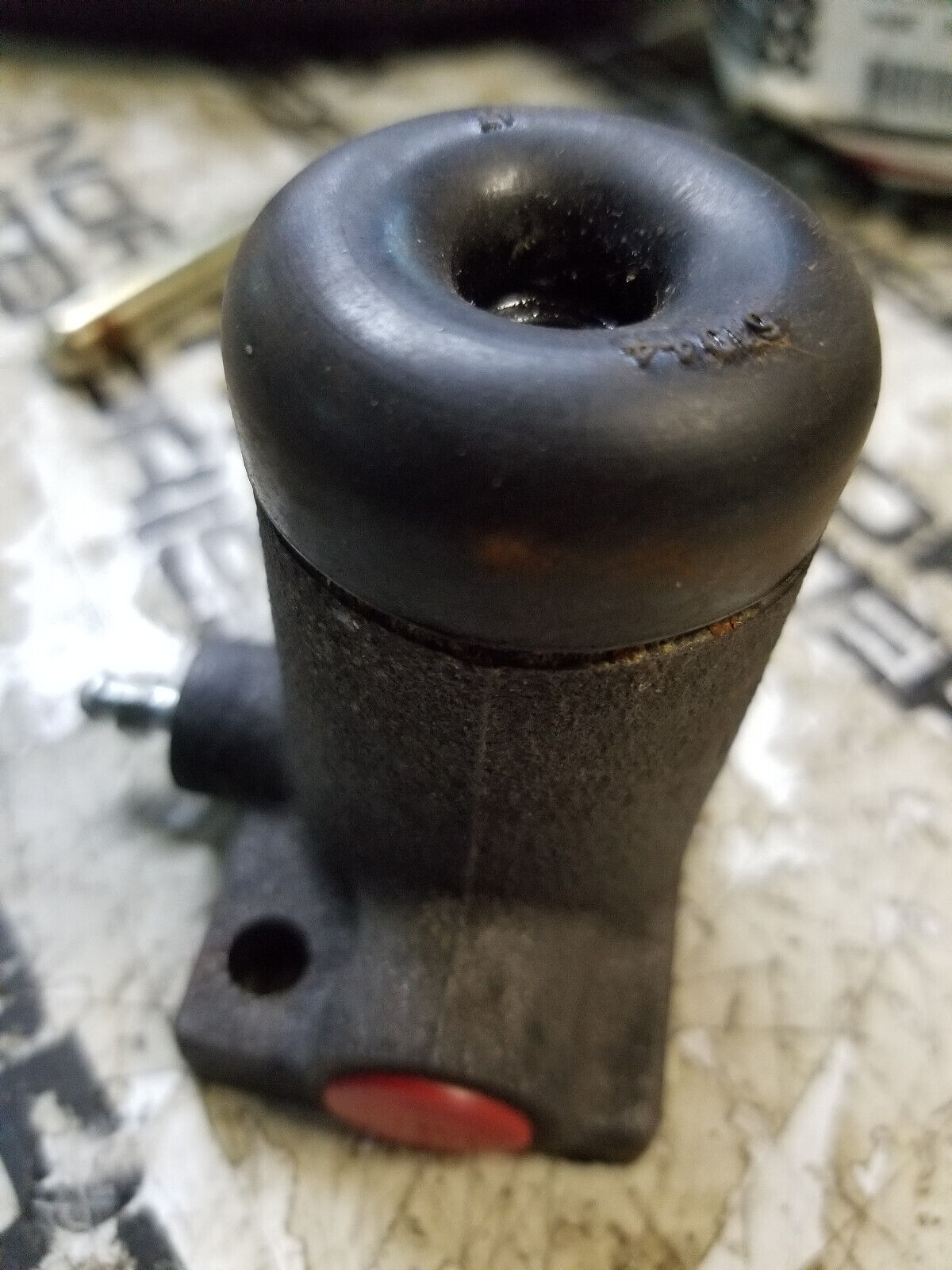 CASE CNH 2226169 A51976 Brake Wheel Slave Cylinder A51976 Fits Case 450B 450C