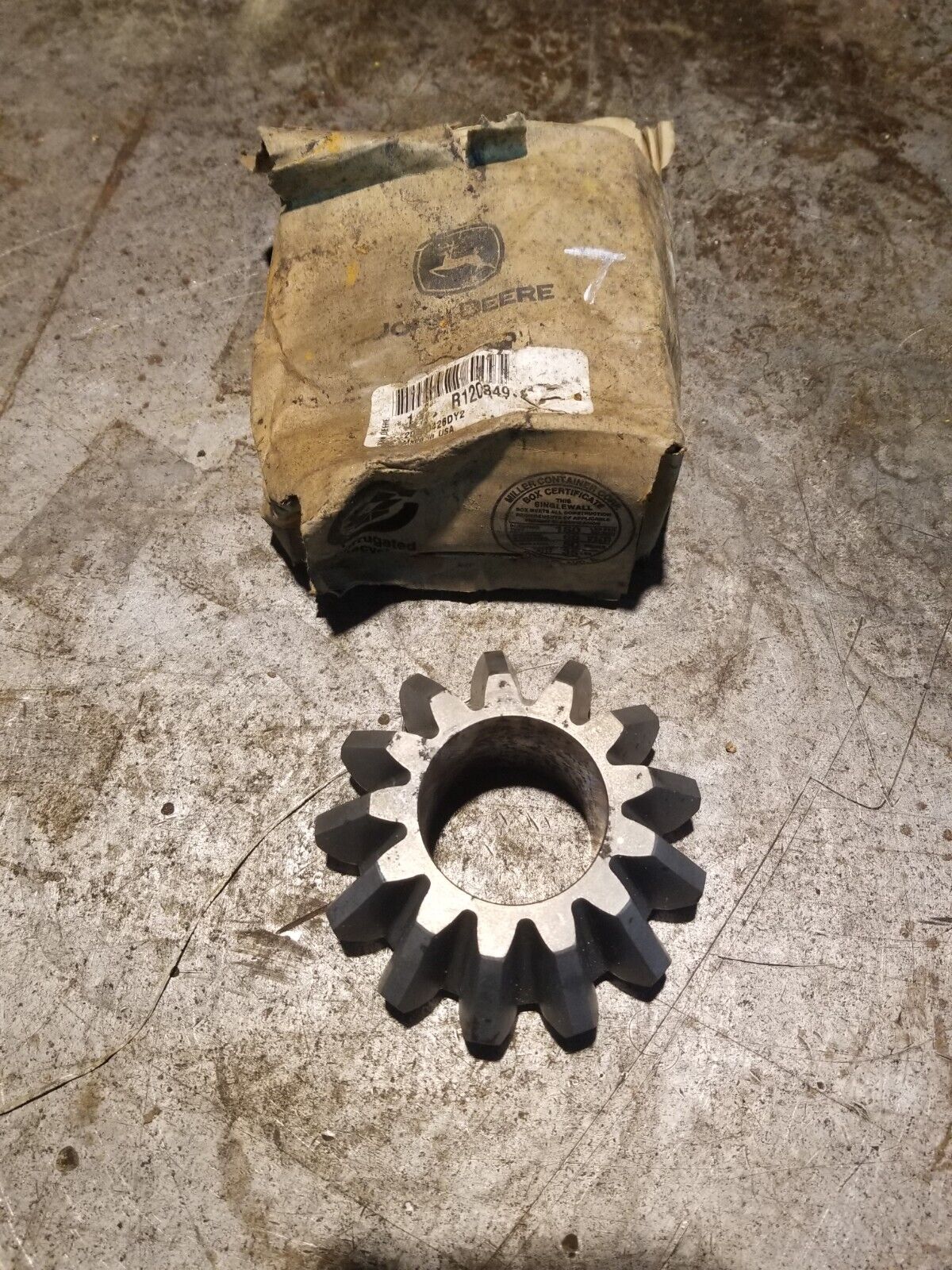 John Deere Pinion - R120349 REF7