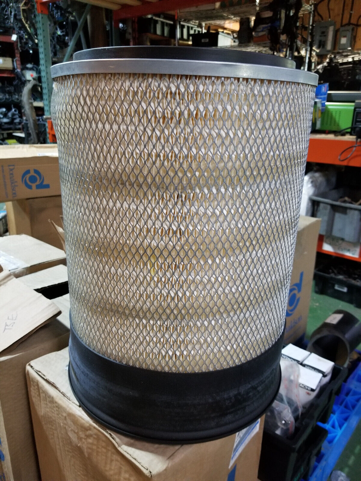 DONALDSON P181057 AIR FILTER