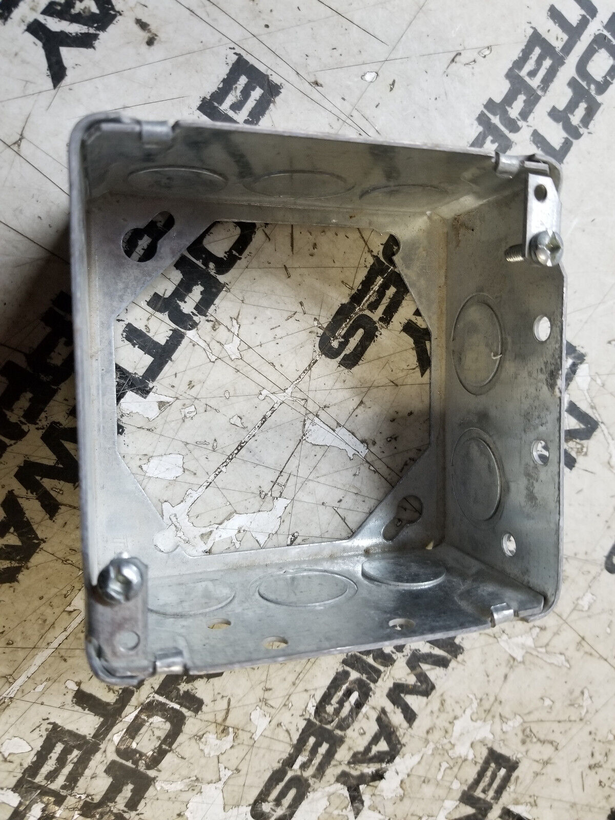 BOX OF 35PC - BC53171-K IBERVILLE 4" SQUARE EXT RING 2-1/8